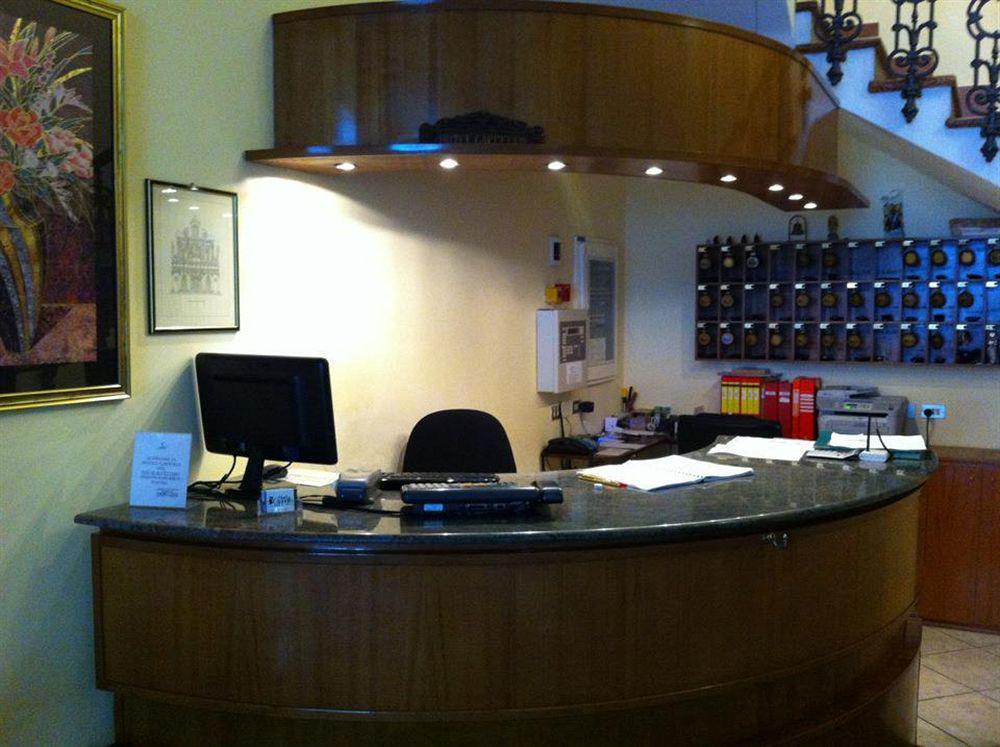 Cappello Hotell Lecce Exteriör bild