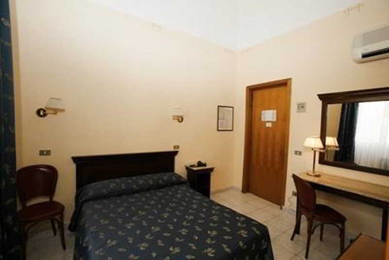 Cappello Hotell Lecce Exteriör bild