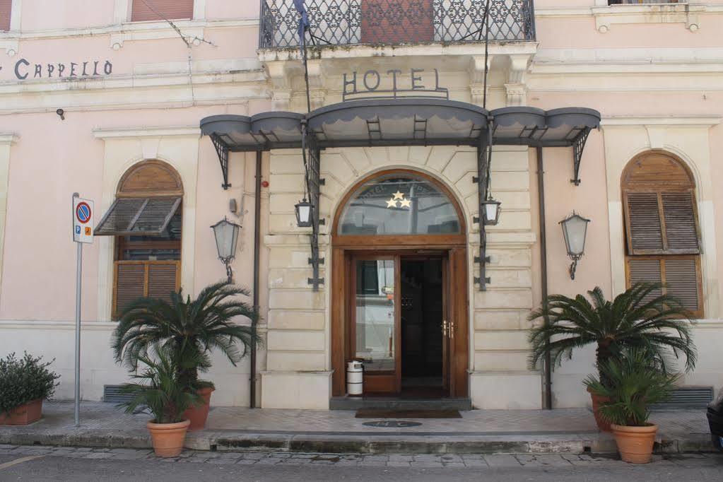 Cappello Hotell Lecce Exteriör bild